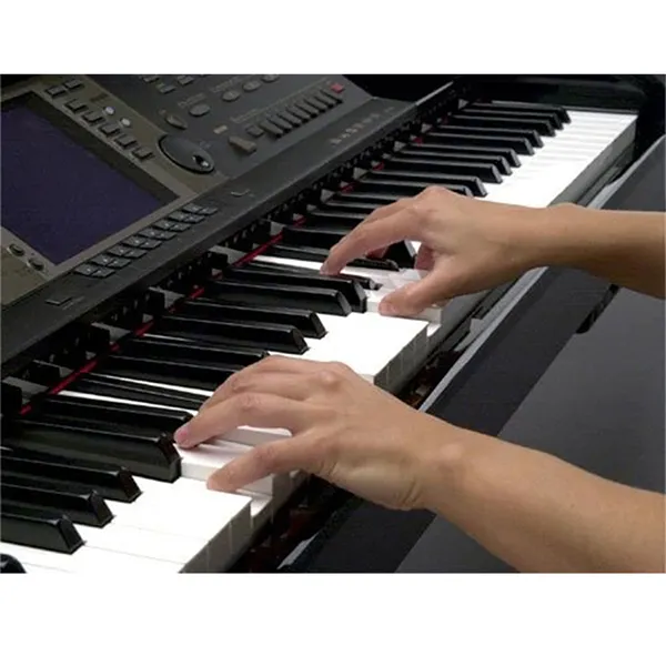 dan-piano-yamaha-cvp309-musiccity