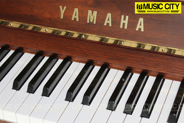 Đàn Piano Yamaha UX10Wn - Ảnh 3