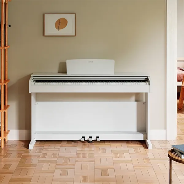 dan-piano-yamaha-ydp145B-musiccity