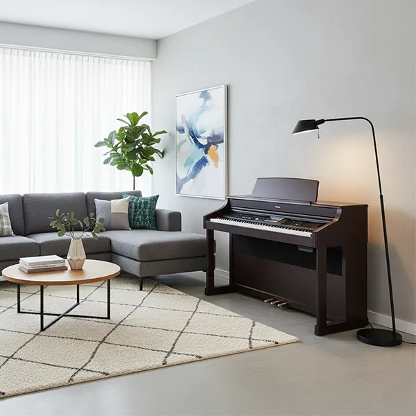 dan-piano-roland-rm700-musiccity